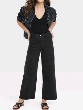 NWT Universal Thread High Rise Sailor Wide Leg Ankle Jeans Washed Black Size 2
